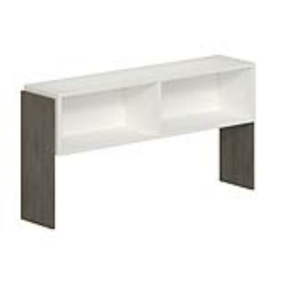Open hutch snow/totem