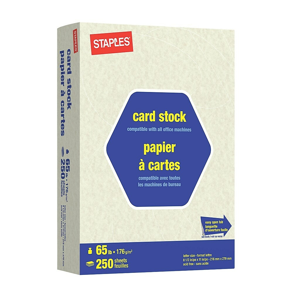 Papier cartonné Staples - 8-1/2" x 11" - 65 lb - Motif parchemin beige - 250 feuilles