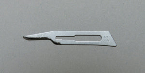 Bard-Parker® Surgical Blade, Stainless steel, Sterile - BOX (50 Pieces) - D2D HealthCo.